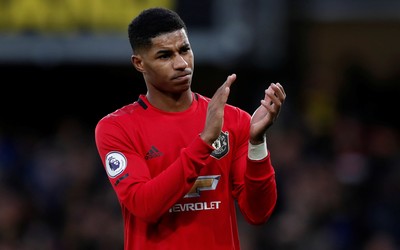 浩瀚电竞热评-亚马尔面对压力淡然一笑