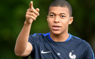 浩瀚电竞热议-门德斯这防守面积太大了